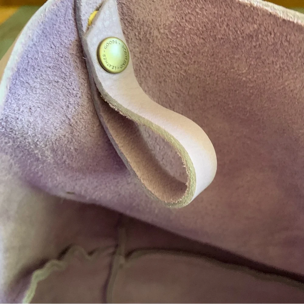 Portland Leather Goods RARE UNICORN Wisteria Lavender Classic Large Tote Bag - Picture 8 of 11